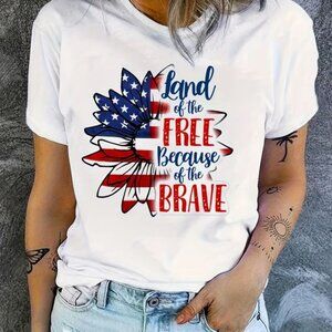 Floral Print Crew Neck T-shirt, Fourth Of July Shirt